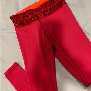 Lululemon leggings sz 8 reversible NWOT